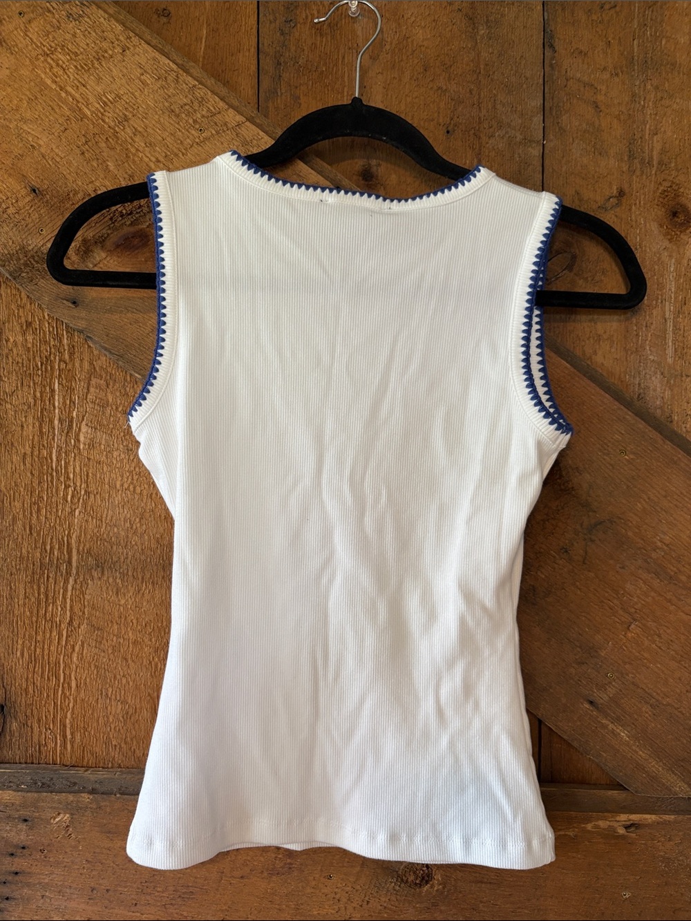 Rachel Zoe White Ribbed Tank with Blue Scallop Trim - Picture 4 of 6